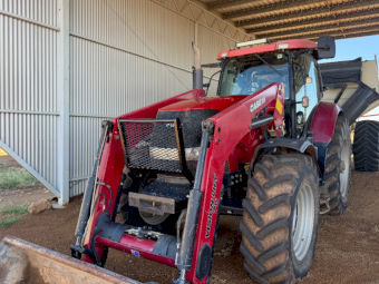 2014 Case IH Puma 165 Tractor with Loader