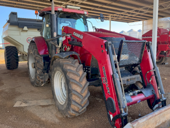 2014 Case IH Puma 165 Tractor with Loader