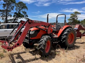 2017 Kubota M8540 4WD Tractor
