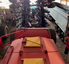 Vaderstaad Seed Hawk SH175