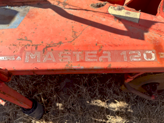 ** Price reduced** Kuhn Master 120 Mouldboard Plough