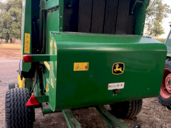 John Deere 592 Round Baler
