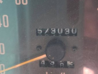 1997 Isuzu NPR 300 Truck