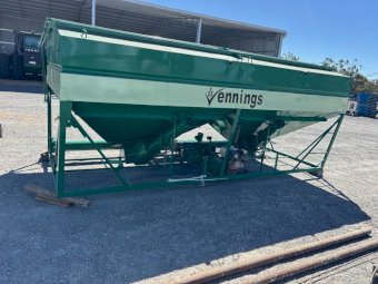 2025 Vennings 16Ft Grouper Bin