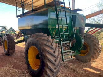 Simplicity 9000 Air Cart