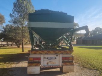2015 Vennings Grouper on Freighter Skel Trailer
