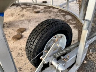 Ahrens 32T Field Bin