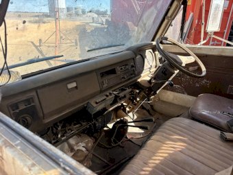 1980 Toyota Tipper Truck