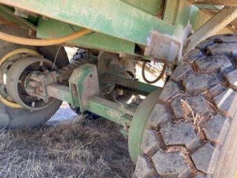 8500Ltr 94' Boom Spray