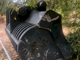 EI Engineering Skeleton Bucket