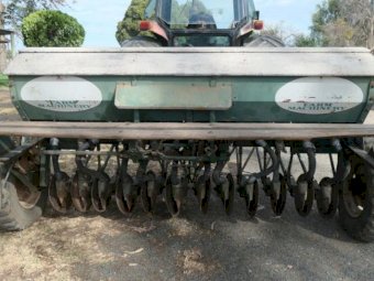 John Shearer 12 Run Disc Seeder