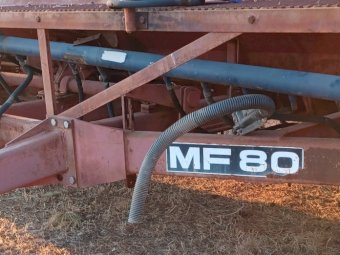 Hydraulic Fan Airseeder Kit off a MF80
