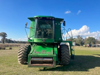 John Deere CTS2 Header with 930R Front