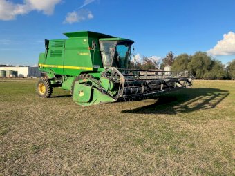 John Deere CTS2 Header with 930R Front
