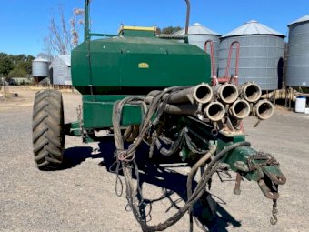 Simplicity 6000 Litre Airseeder Cart
