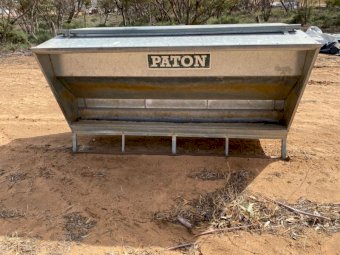 Paton 1 tonne Feeder