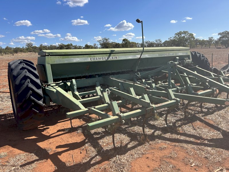Chamberlain 753 Combine