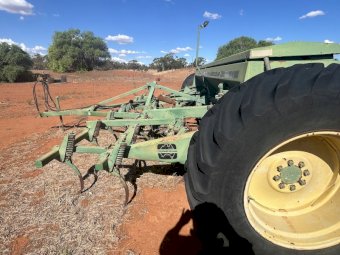 Chamberlain 753 Combine
