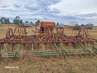 8m Turner Triple Flow Airseeder