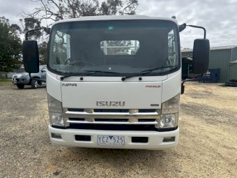 2008 ISUZU NPR 300 MEDIUM  Body Truck