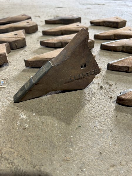 23 x Wearmaster points