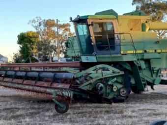 John Deere 8820 Titan II