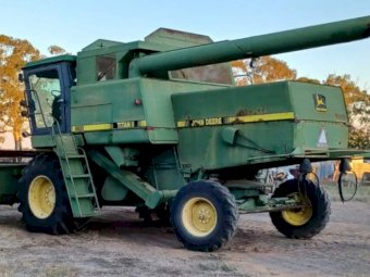 John Deere 8820 Titan II
