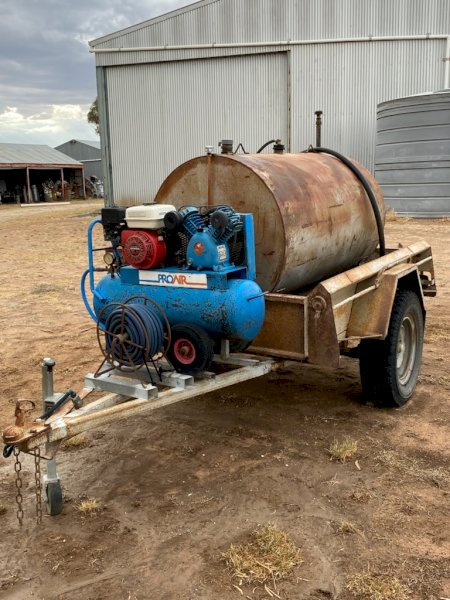 900L Fuel Tank and ProAir Air Compressor