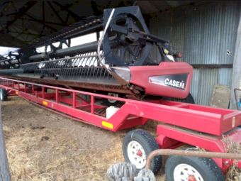 2009 Case IH 2152 Draper Front on Trailer