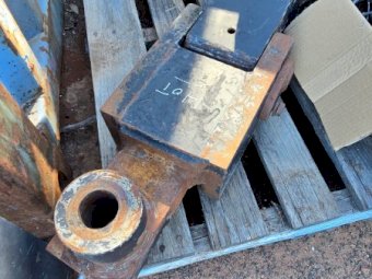 Hodgco Cushion Hitch for Laser Bucket