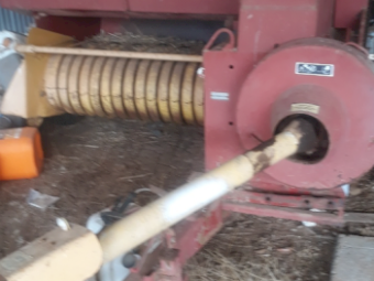 New Holland 317 Small Square Baler