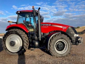 2018 Case IH Magnum 340 CVT Tractor