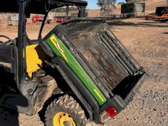 2022 John Deere XUB835M Side by Side Gator