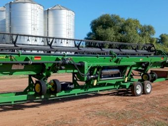 2011 John Deere 635D Front