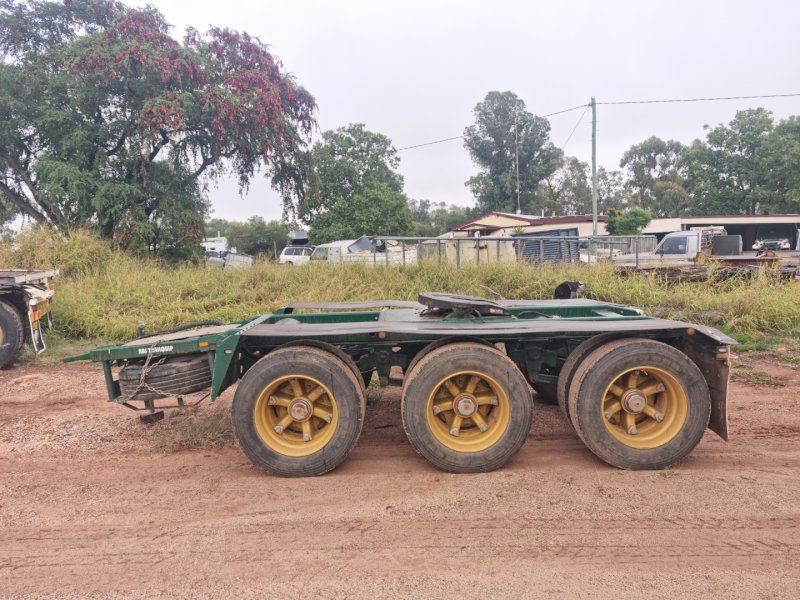 2016 Trailquip tri Axile Dolly