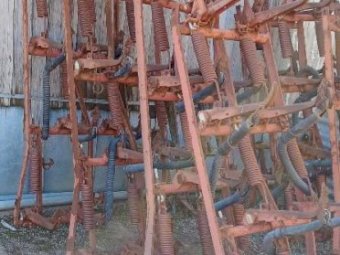 Massey Ferguson MF80 Combine For Parts