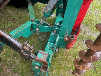 2015 Munro Auto Driver 730 Post Driver