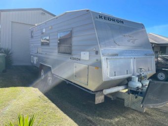 2012 Chevi  Silverado Truck with 2008 Kedron Topender Caravan