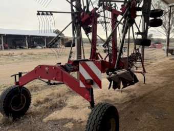 Massey Ferguson 3879 Twin Rotor Rake