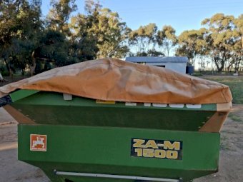 2004 Amazone ZA-M 1500 Spreader