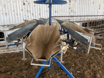 Harvestaire Lamb Cradle