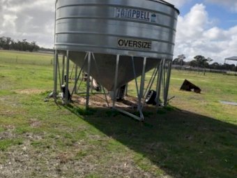 Campbell 35 tonne Field Bin