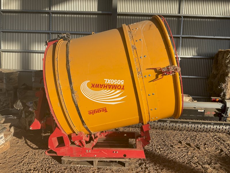 Tomahawk 5050XL Round Bale Chopper