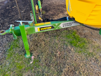 2015 Hustler Chainless X5000 Bale Feeder