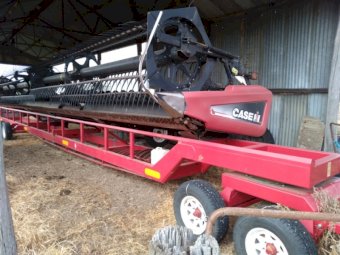 2009 Case IH 2152 Draper Front and Trailer