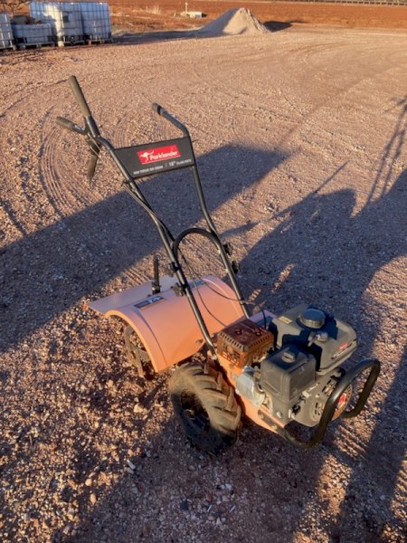 Parklander 18 Inch Tiller