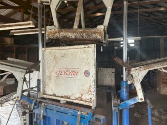 Stevlyon Minimatic Woolpress