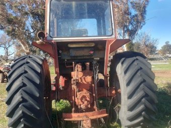 International 766 Tractor