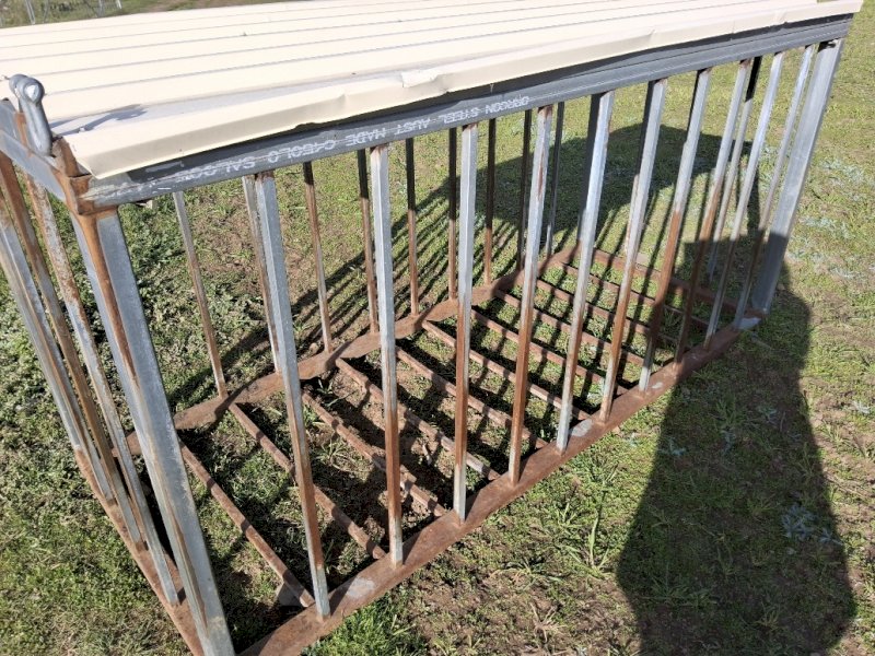 2 X Orrcon Steel Cattle Hay Feeders