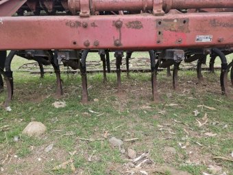 McCormick International 6-2 Combine